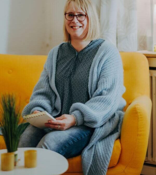 Ordnung im Kopf: Farb- und Stilberatung bringt Struktur in dein Styling